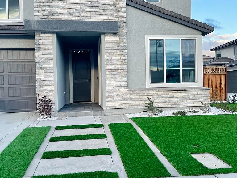 3439 Dobbins Ct — Photo 4