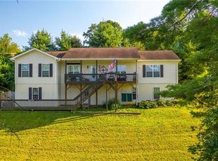 10 Macdougall Ln, Weaverville, NC 28787