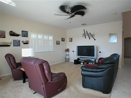 4th image of 10505 Lucaya Dr