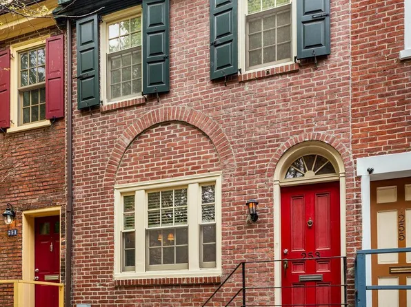 253 S Warnock St, Philadelphia, PA 19107