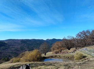 11 Bronco Ct, Bridgeville, CA 95526