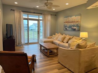 3197 N Beach Towne Ct, Pt Clinton, OH 43452