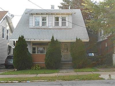 1st image of 3103 East Ave