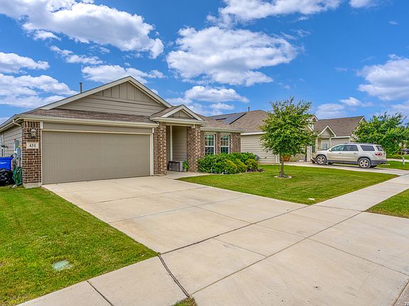 3rd image of 431 Mallow DR