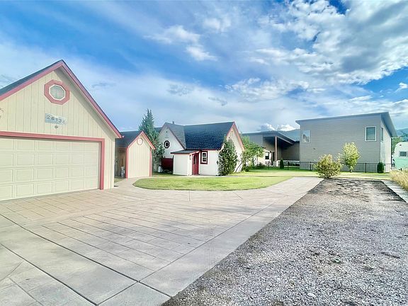 4th image of 26134 Spinnaker Ln