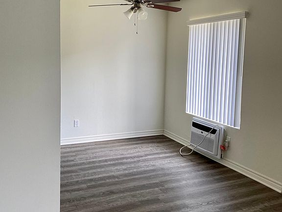 4th image of 3601 W Orange Ave APT 11