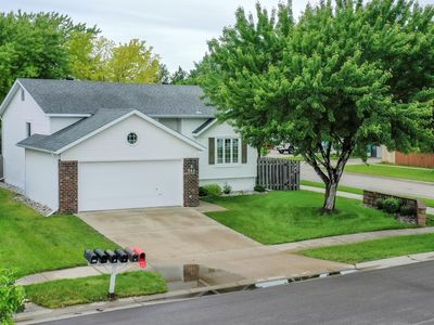 705 48th St S, Fargo, ND, 58103