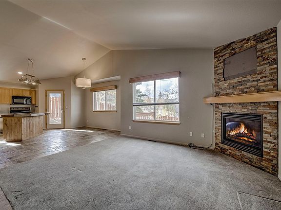 4th image of 410 Meadow Wood Circle
