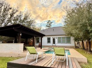 142 E Spindle Tree Cir, The Woodlands, TX 77382