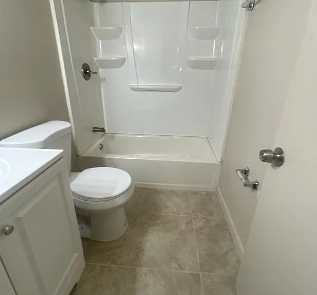 450 W Thurber Rd #6 — Photo 6