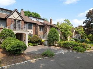 900 Valley Rd APT F7, Clifton, NJ 07013