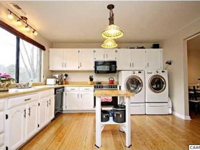27 Woodlake Dr, Charlottesville, VA, 22901