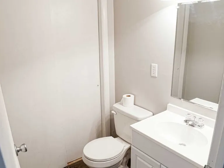 Dillsboro Townhomes — Photo 15