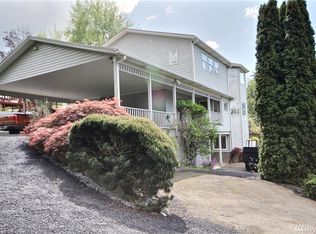 415 S 122nd Pl, Burien, WA 98168