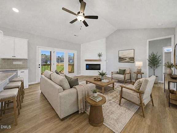 4th image of 9326 Bear Run Ln