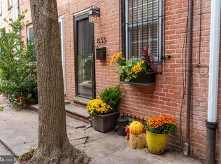 833 Kater St, Philadelphia, PA 19147