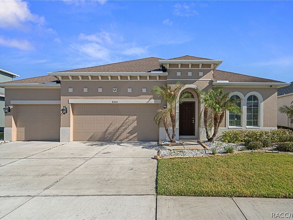 1st image of 4206 Windcrest Dr
