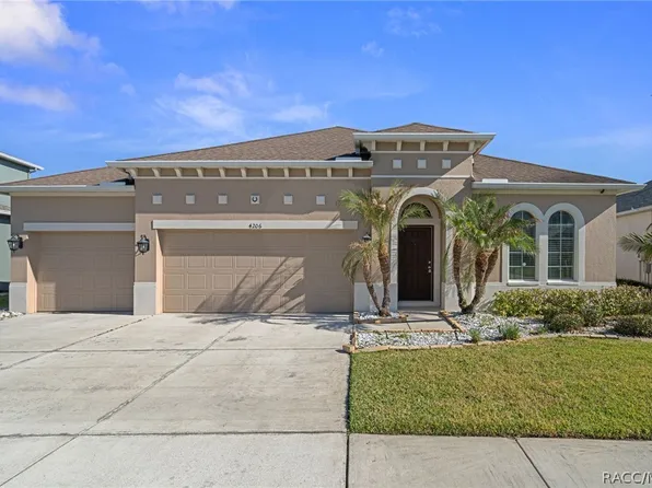 4206 Windcrest Dr, Zephyrhills, FL 33544