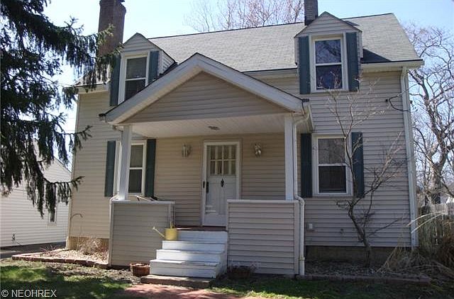 1st image of 441 W Grace St