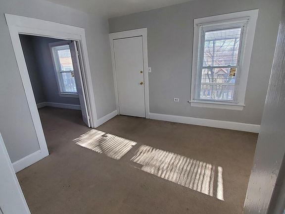 4th image of 3806 W 37th St