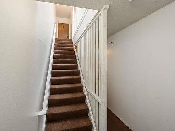 4th image of 420 91st St
