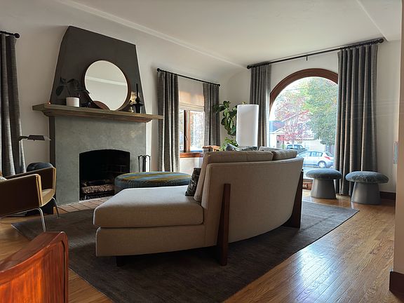 2nd image of 425 Montgomery St