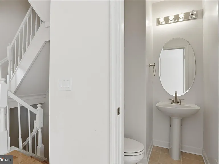 3946 Valley Ridge Dr — Photo 15