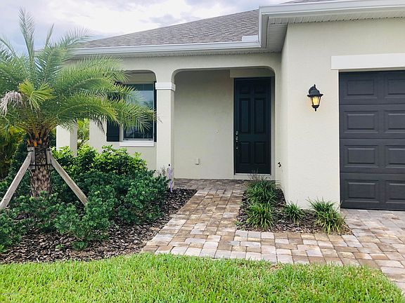 4th image of 7605 Wyndham Dr