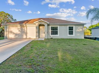 512 White Plains Ave SW, Palm Bay, FL 32908