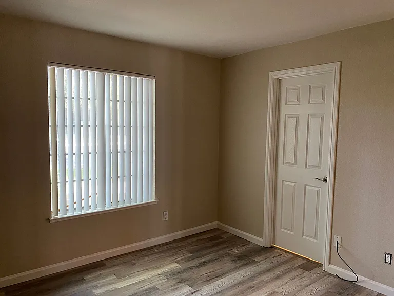 3905 Dale Rd #B — Photo 16