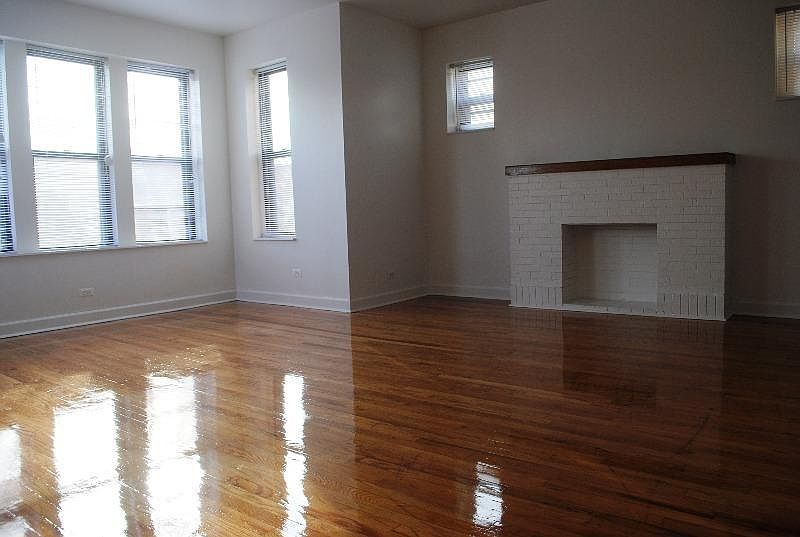 1st image of 5726 W Washington Blvd #306