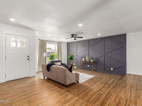 5th image of 2162 W Edgewood Ave Avenue