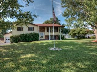 175 Ashley Dr, Bristol, VA 24201