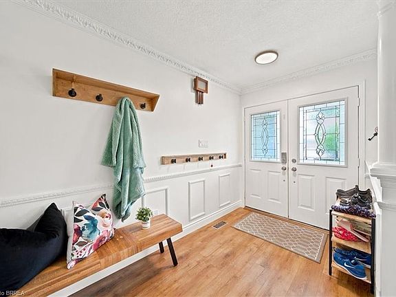 3rd image of 8 Mavin St