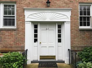62 Heritage Hill Rd APT A, New Canaan, CT 06840