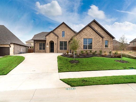 2nd image of 934 Amber Knoll Dr