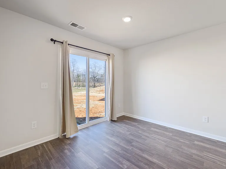 4604 Hazelburn Dr — Photo 7