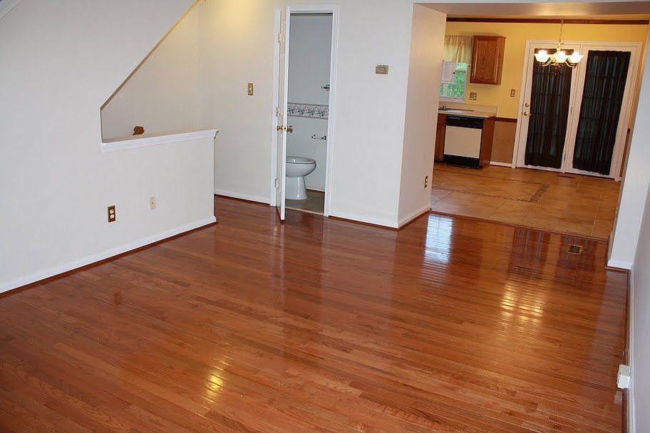 1st image of 1764 Tiger Lily Cir
