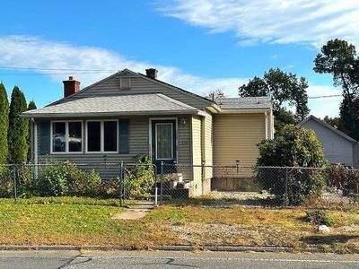 370 Chapin St, Ludlow, MA, 01056