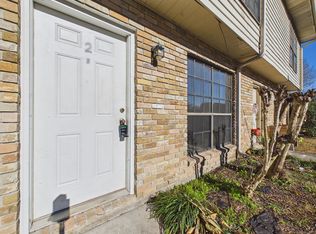 112 Country Ln APT 2, Lafayette, LA 70508