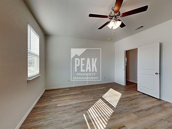 4th image of 7300 Parkside Place Dr