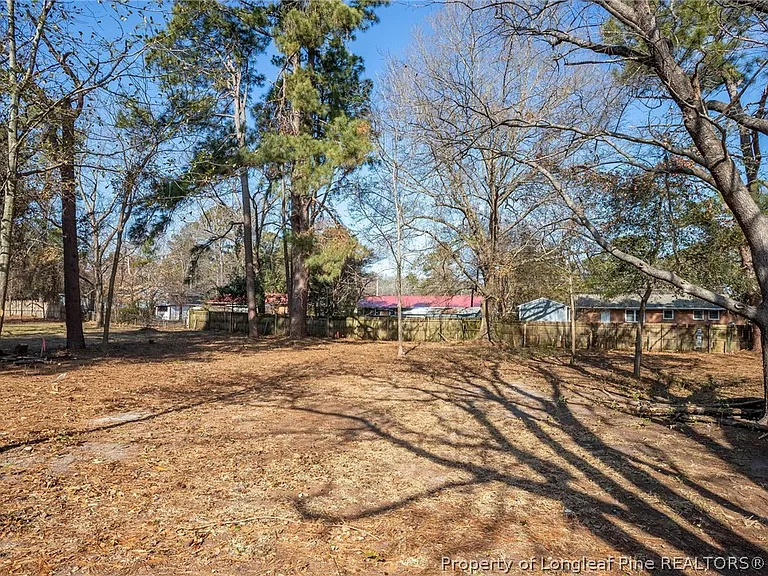 226 Odell Rd — Photo 2