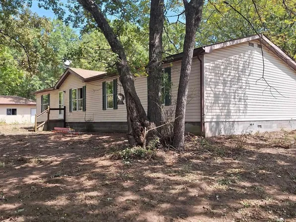 34242 Peters Ave, Warsaw, MO 65355