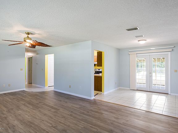 5th image of 3979 Inglewood Dr