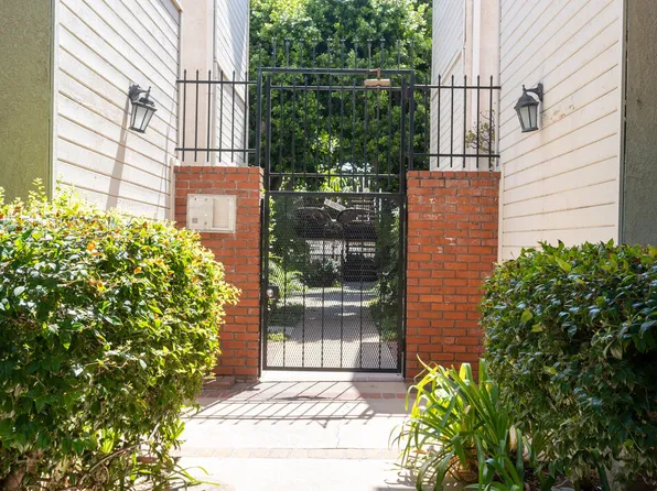 15050 Victory Blvd Unit 103, Van Nuys, CA 91411