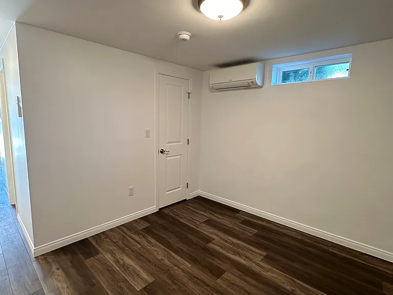 1966 Carmen Ave #5 — Photo 11