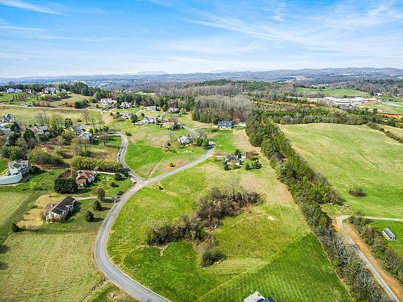 5th image of 62 Bentwood Dr Lot 62