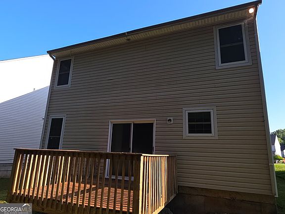 3rd image of 3856 Shenfield Dr