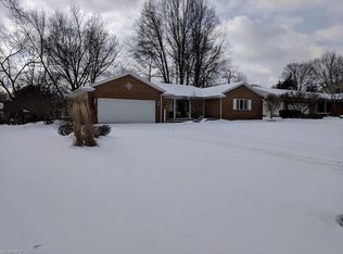 5841 Sharon Dr, Boardman, OH