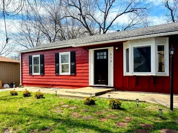 838 N 83rd Ter, Kansas City, KS 66112